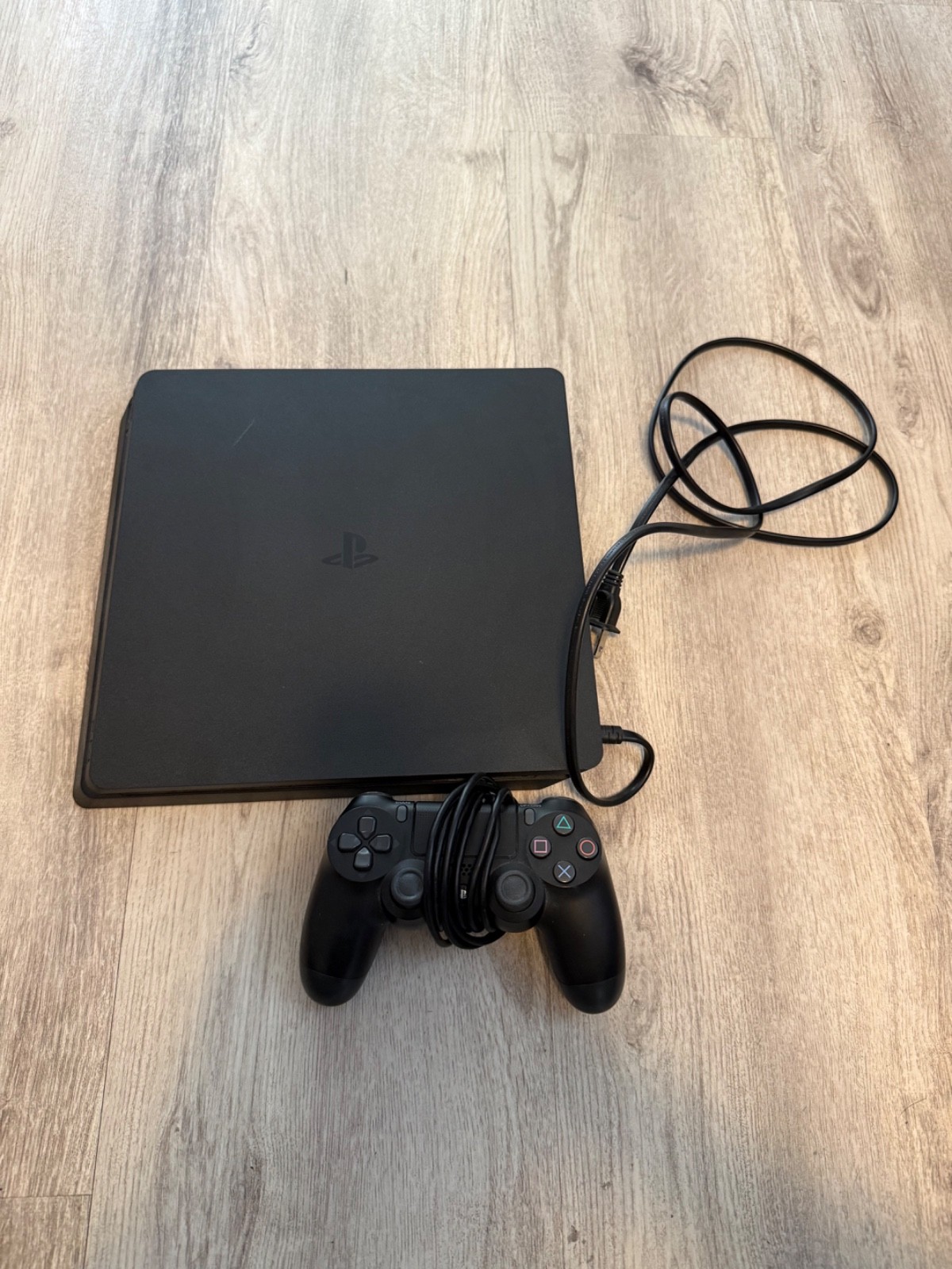 Sony PlayStation 4 PS4 Slim Black Console + DualShock 4 Controller
