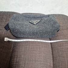 Authentische graue PRADA Wolltasche Reißverschluss Make-up Kosmetiktasche...