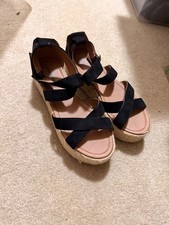 Black Women  s Strappy Sandals