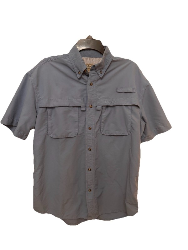 LL Bean Men’s Med Blue Nylon Outdoor Shirt Short Sleeve Button Up Casual Shirt
