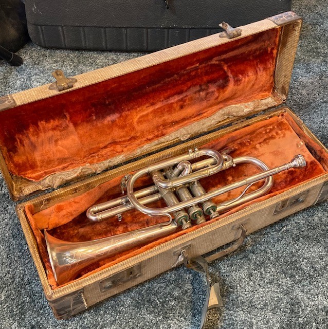Holton Cornet Collegiate by Elkhorn Wis silver vintage