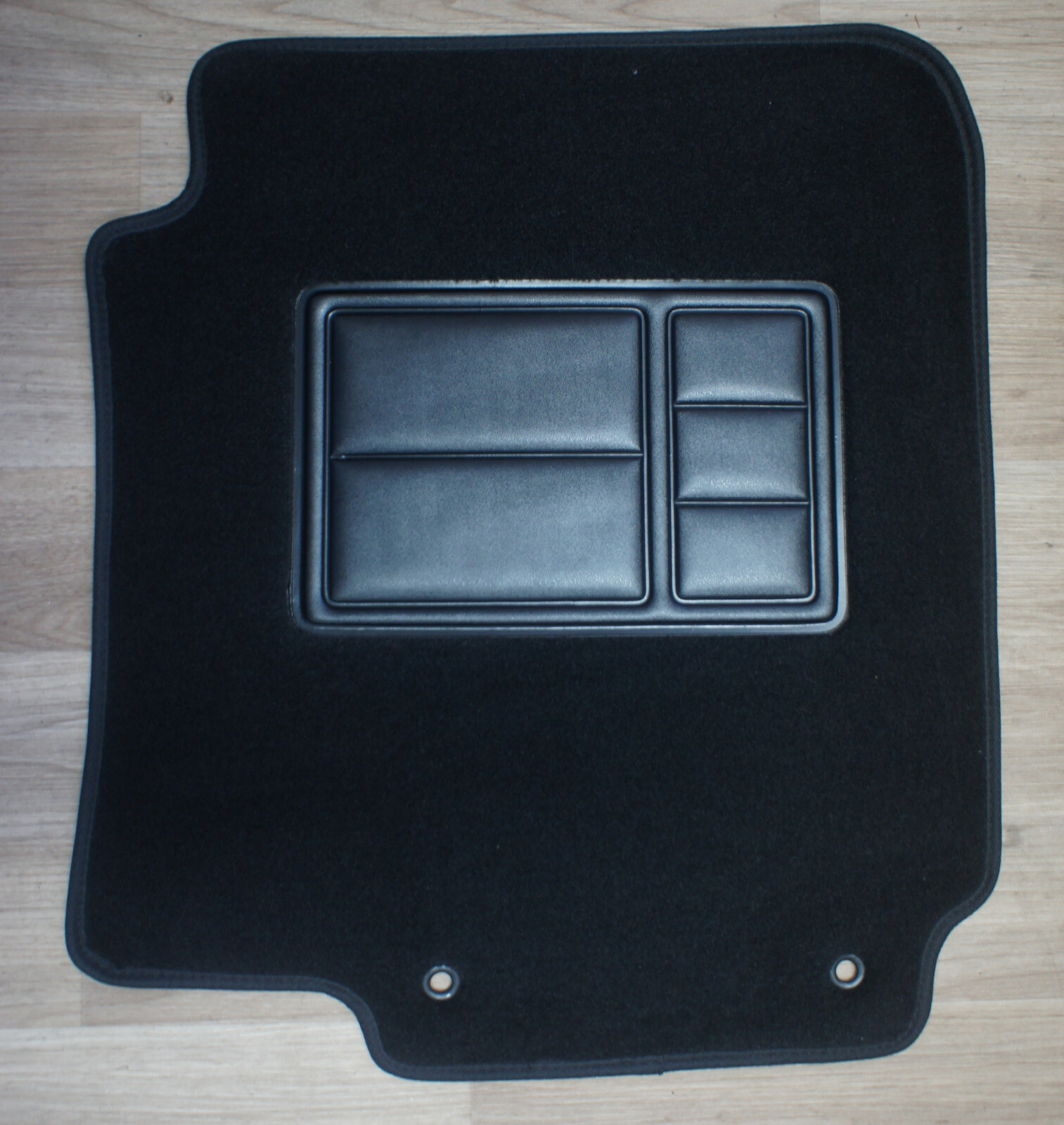 Tailor Made Front Pair Car Floor Mats for Hyundai Accent RB 07/2011 to