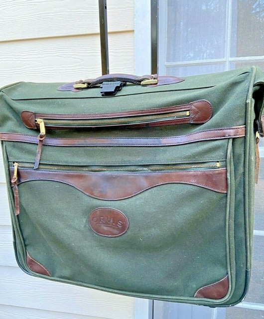 SUPERB Orvis Battenkill 36” Green Canvas Leather Duffle Bag Rolling