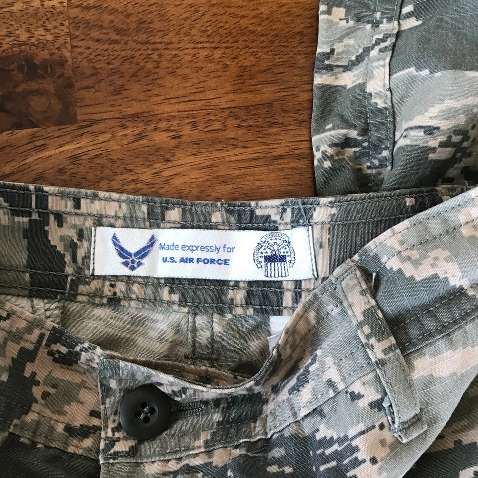 Pantalones militares para hombre talla 32S US Air Force Multi Cam carga bolsillo pantalones 32X30 Foto 2 de 4