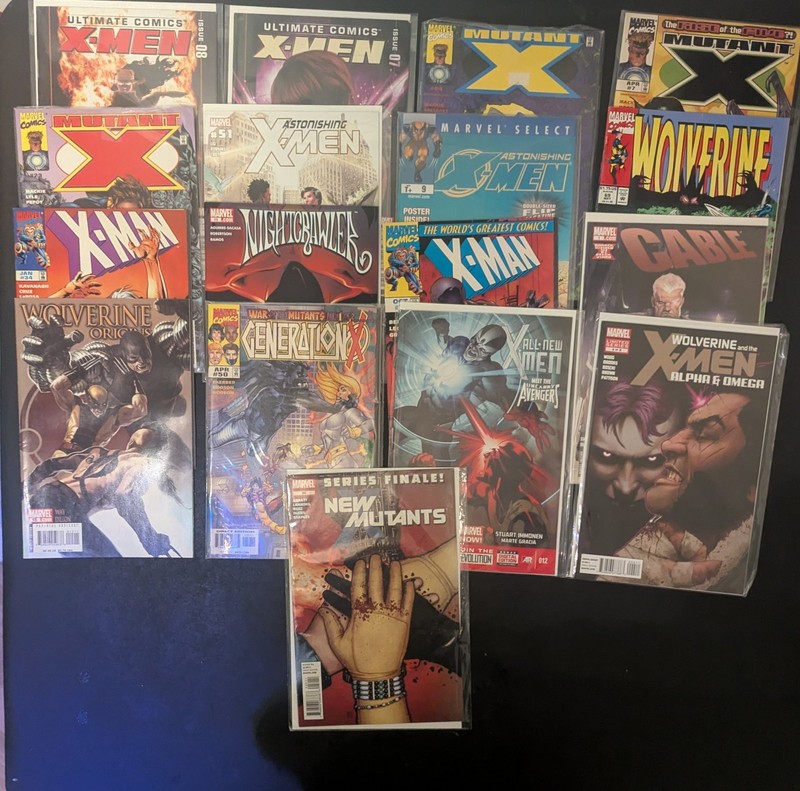 Marvel Comics X-Men Comic Book Lot Collectible Wolverine Cable Vintage Classic