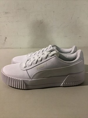 PUMA Women's Carina Sneaker SIZE 5.5