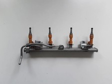 Suzuki Vitara (LY) 2017 Kraftstoffverteiler Einspritzleiste Verteilerrohr Benzin