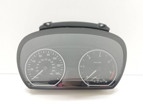 BMW 1 E87 Kombiinstrument 1041568 2.0 Diesel 2009 31873768