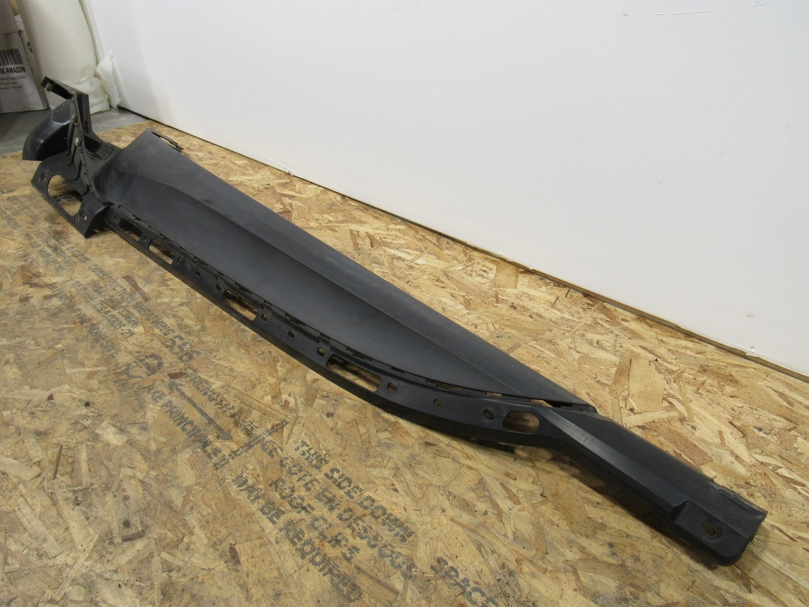 14-20 BMW I8 2015 Left Driver Rocker Sill Skirt Trim Panel Molding Cover ;:M
