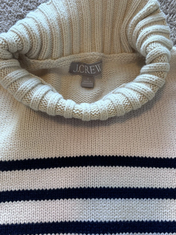 J.CREW COTTON TURTLENECK SWEATER IN STRIPE - IVORY & NAVY - SIZE SMALL - Image 2 of 4