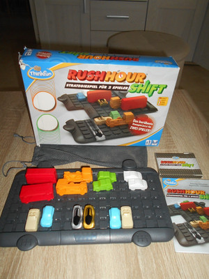 Thinkfun: Rush Hour Shift - Strategiespiel für 2 - ab 8 Jahre - komplett