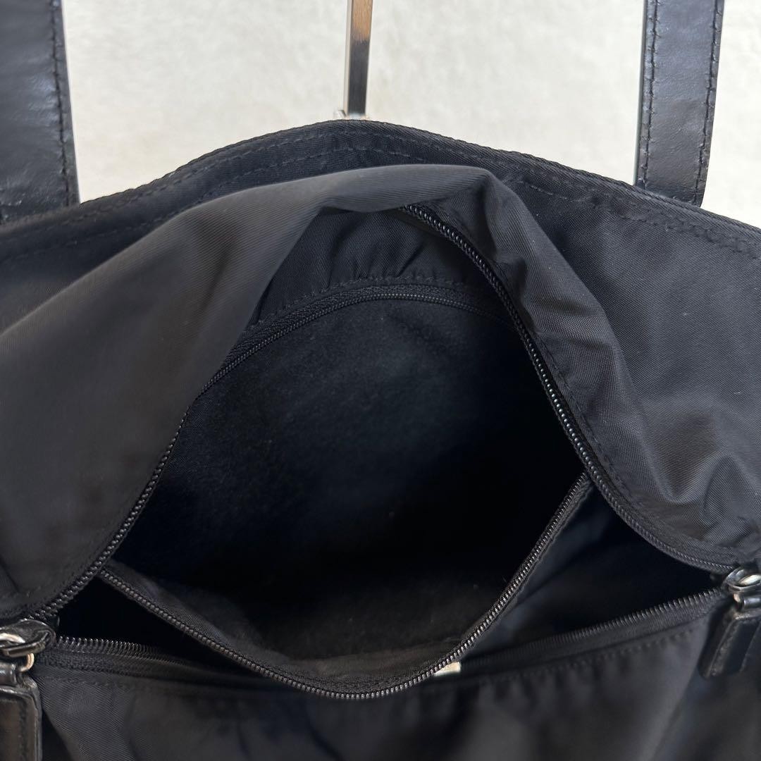 Prada Large Capacity Tote Bag Triangular Logo Nyl… - image 17