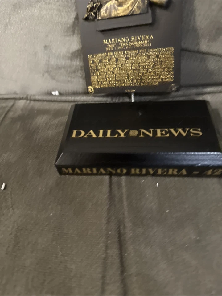 Placa réplica del Salón de la Fama de Mariano Rivera "SGA" 17/08/19 New York Yankees Salón de la Fama Salón de la Fama Foto 2 de 2