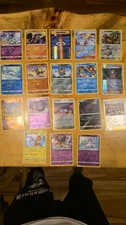 Lot Of 18 Near Mint Foil Pokemon Trading Cards