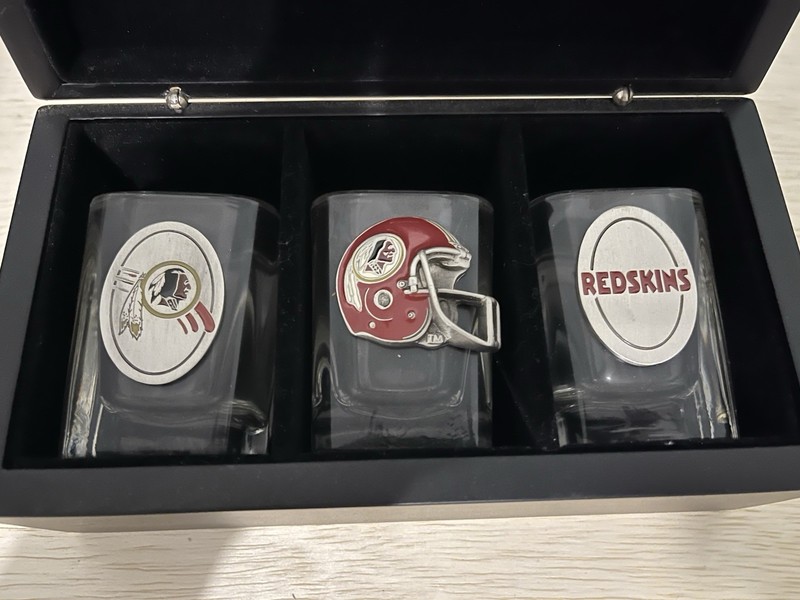 Lot Of 3 Washington Redskins Shot Glasses In Wood Box