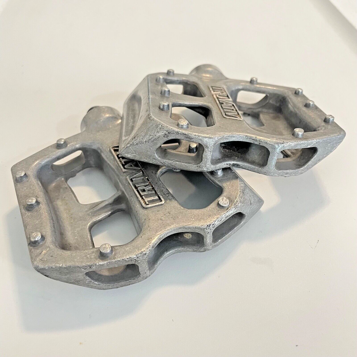 are all bike pedals universal Wenoker Exercise Fit, Upgraded Professional Version – Left and Right (One Pair) Using a preamp pedal _label_Clearance Optimizing every stroke you Size:M 170cm(5'7''  ) - 190cm (6'3'')