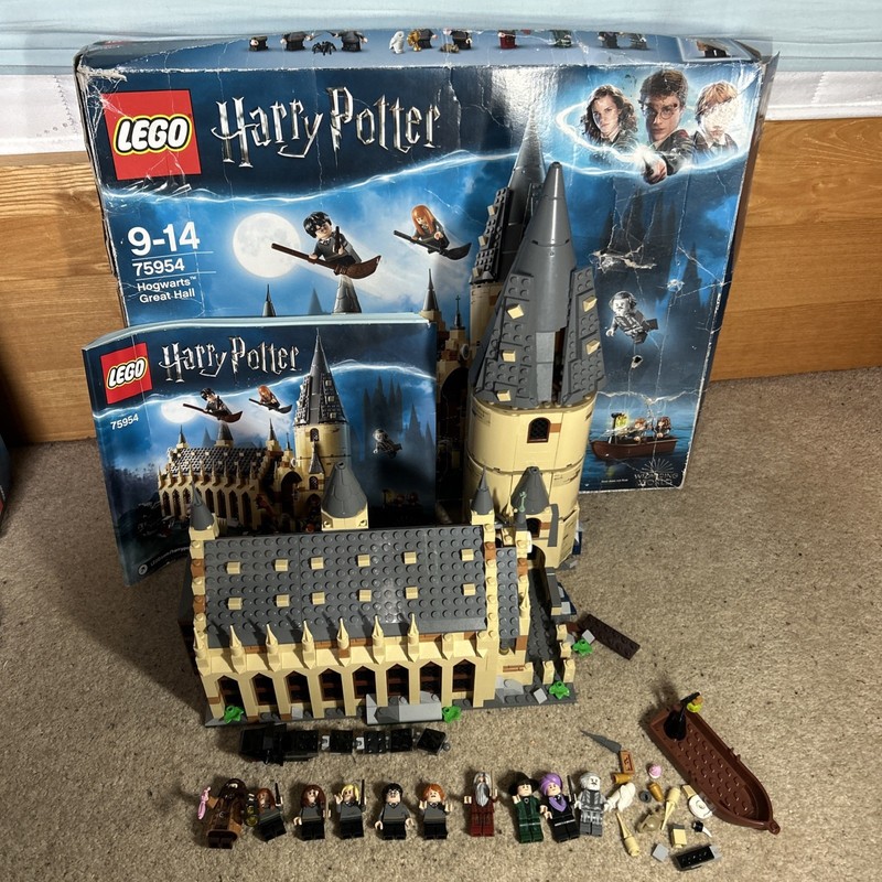 LEGO Harry Potter 75954 Hogwarts Great Hall Incomplete Set (see description)