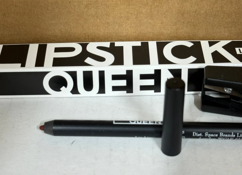 LIPSTICK QUEEN Visible Lip Liner Velvety Smooth Makeup #BERRY  ~ 0.04oz - NIB - Image 2 of 4