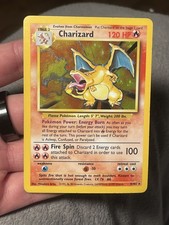 Pokémon TCG Charizard 1999-2000 Set Base Holo Carta Rara 4/102