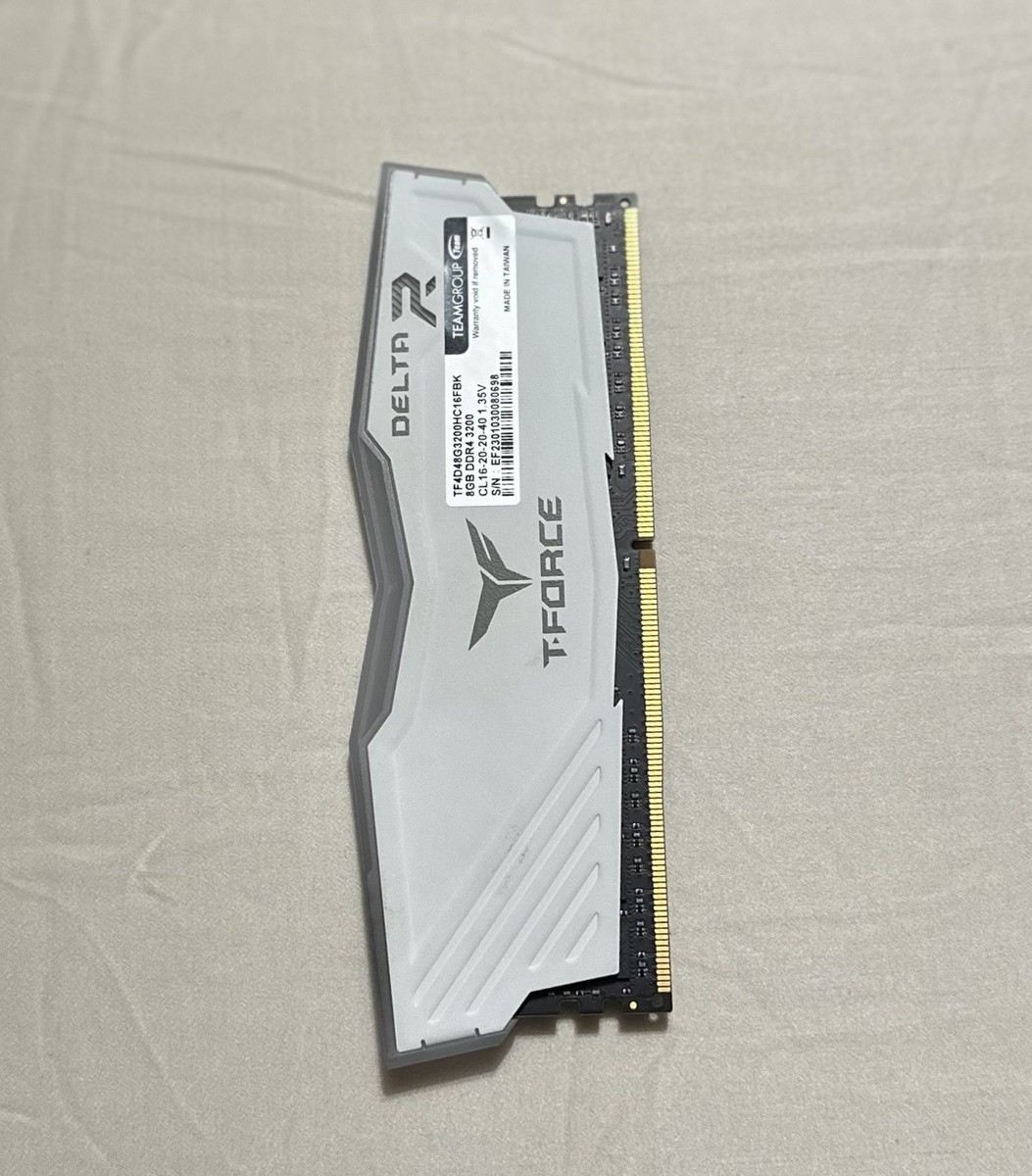 T-FORCE DELTA R 8GB DDR4 3200MHz 4枚セット Team Group T-Force Delta R DDR4-3200 8GB DIMM RGB RAM White | eBay