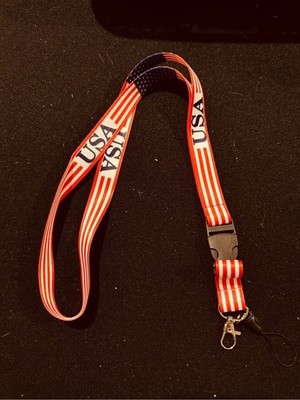USA Patriotic American Flag Lanyard - Key & ID Badge Holder NWOT
