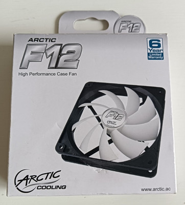 Arctic Cooling F12 Fixed Speed 120mm Lüfter für PC - AFACO-12000-GBA01