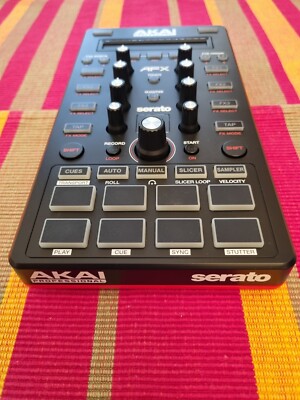 Akai AFX MIDIコントローラー Akai Pro AFX - Serato DJ Hardware