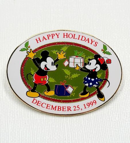 1999 Disney WDW Exclusive Happy Holidays Mickey and Minnie Pin - Picture 1 of 2
