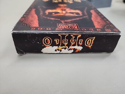 Diablo 2 II Battle Chest PC Game 6 Discs Manual Guide Expansion