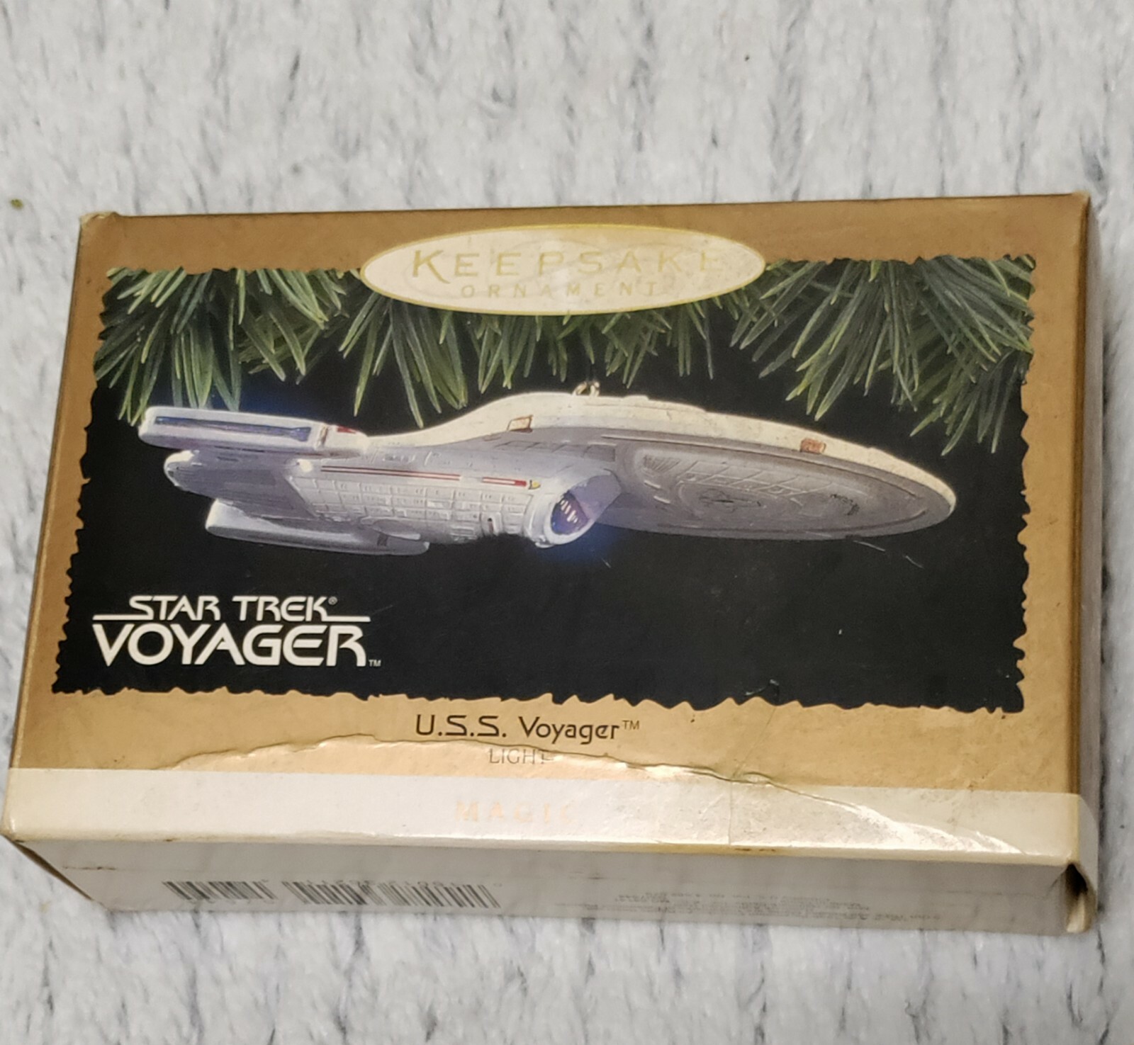 Vtg 1996 Hallmark Keepsake Ornament Star Trek Voyager U.S.S. Voyager