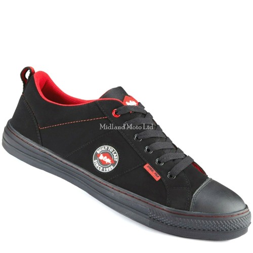 Safety Shoes. Trainers Pumps Sneakers 
