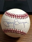 TONY GWYNN SIGNED AUTOGRAPHED ONL BASEBALL!  Padres!  HOF!