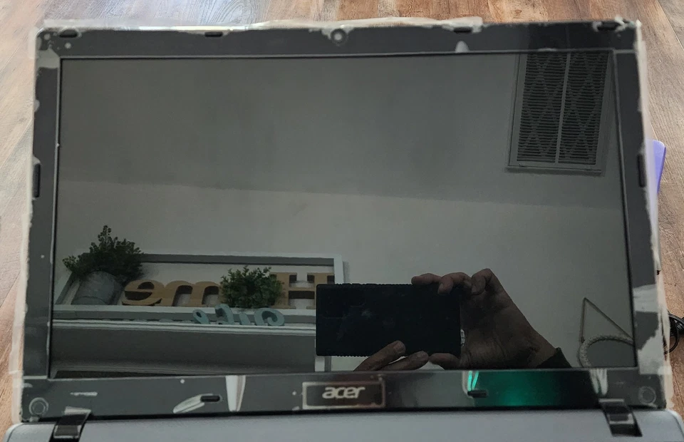 Acer Aspire Laptop 5349-2592 ZRL (READ DESCRIPTION) - Image 3 of 4