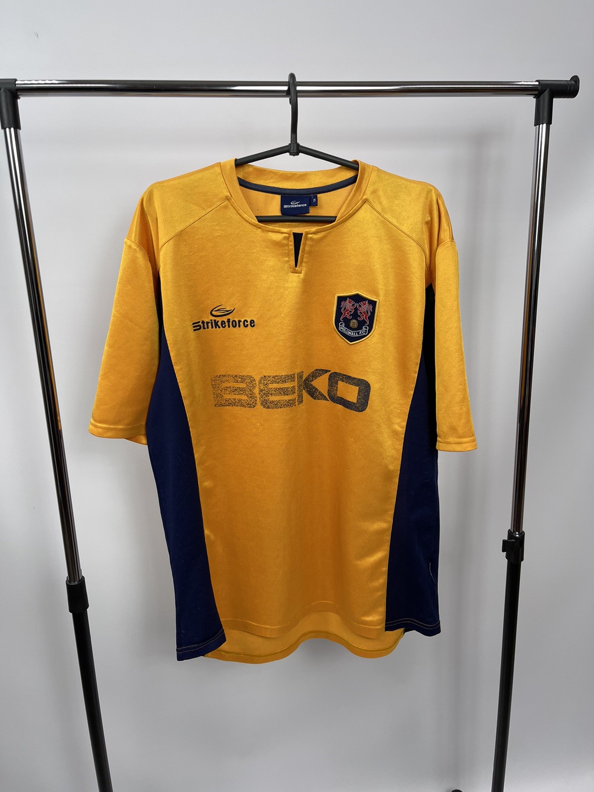 2004/05 MILLWALL Strikeforce Away Footbal Shirt Size XL Vintage