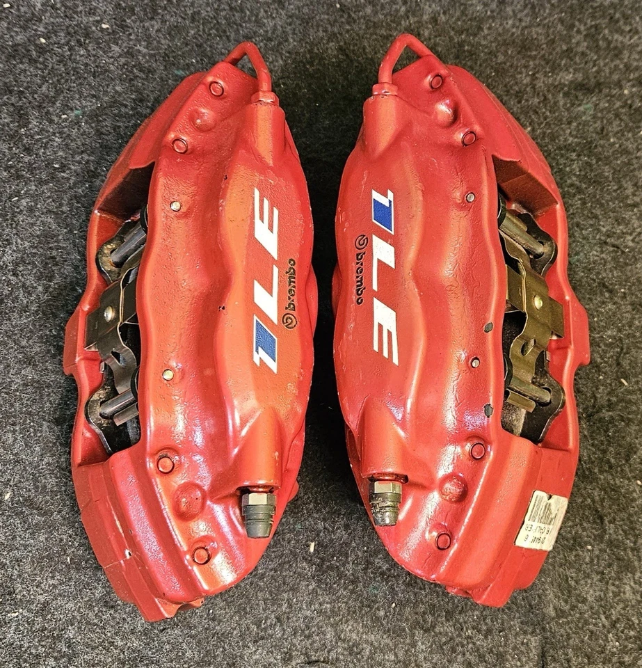 Juego de pinzas traseras 1le ss Camaro 2016-2023 Foto 2 de 4