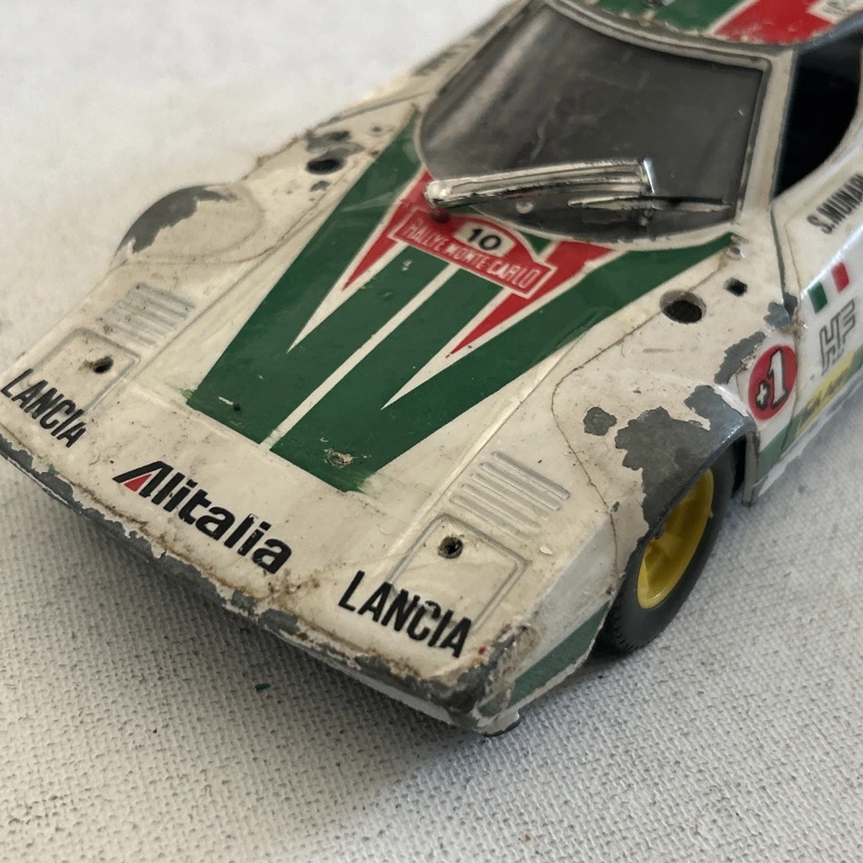 Burago Lancia Stratos Alitalia Rally Monte Carlo Scala 1/24  - Immagine 2 di 4