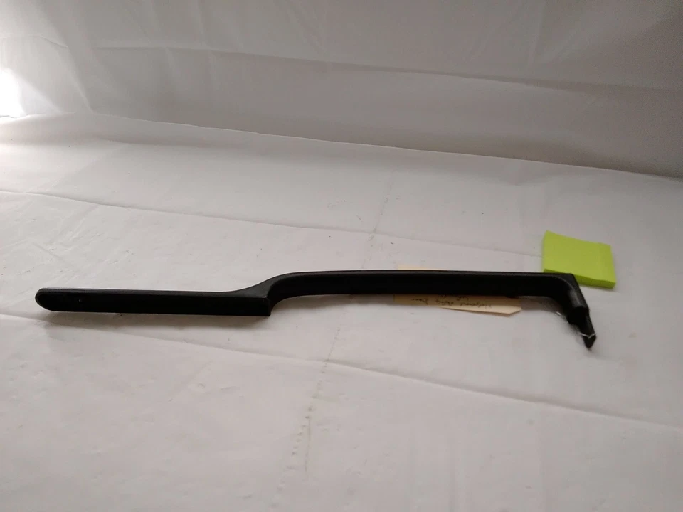 Manija de la puerta del refrigerador Hotpoint: WR12X10609 Foto 3 de 3