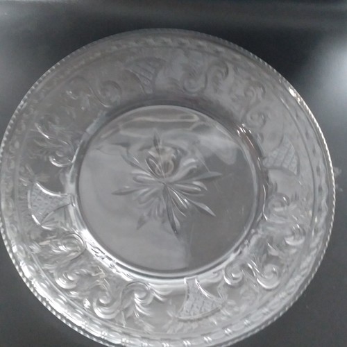 5 Antique Pairpoint Buchanon Plates 8" Clear Glass w Basket of Flowers & Scrolls - Picture 6 of 8