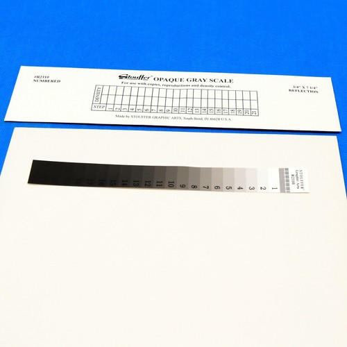 Stouffer R2110 Opaque Reflection Gray Scale 21 steps 3/4" x 71/4" increment 0.10