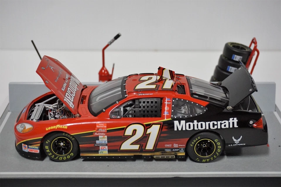 1/24 Ricky Rudd #21 Motorcraft 2003 Team Caliber First Choice NASCAR Diecast Car - Image 4 of 4
