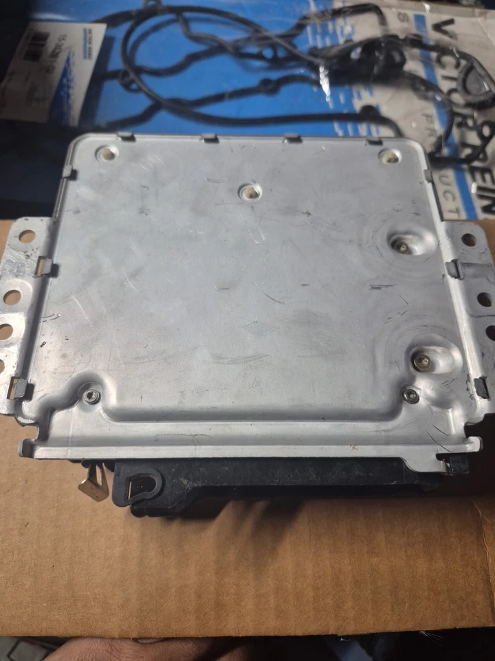 PLUG & PLAY 89-93 VOLVO 740 940 ECM ECU PCM BOSCH JETRONIC 0 280 000 901 — 第 3/3 张图片