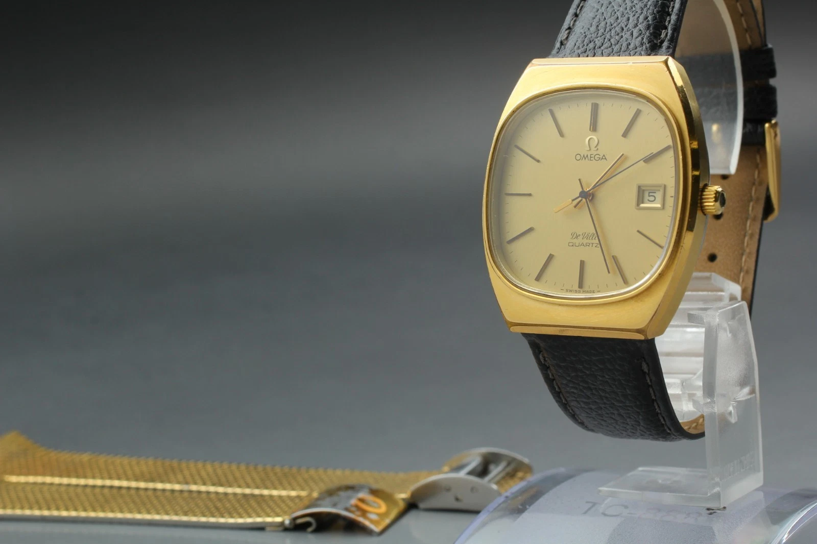 Omega — Vintage[N Mint] OMEGA De Ville Cal.1342 Gold 34mm Push Crown Men Qz watch U590