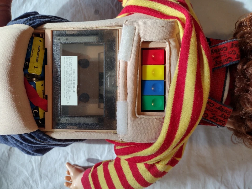 Vintage 1986 Playmates Corky Doll W/ Working Cassette Player Clean! - Image 3 of 4