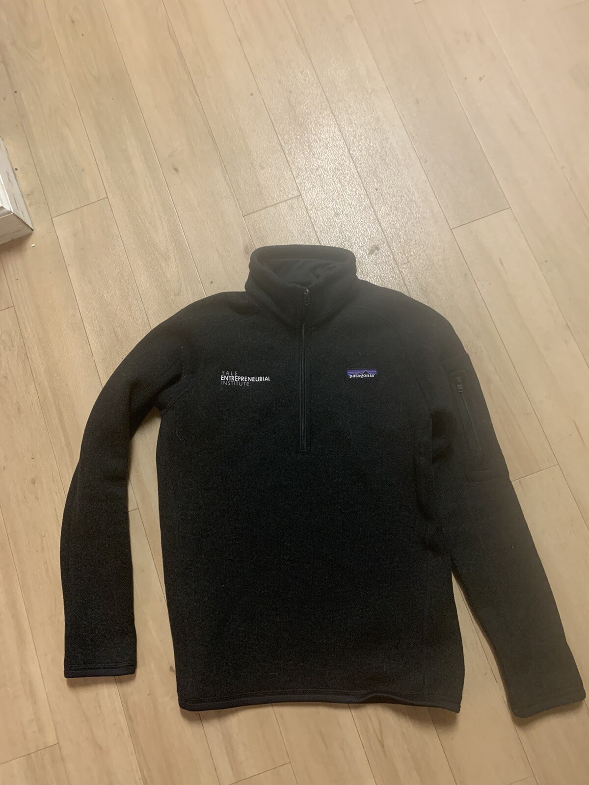 Patagonia Style# 25617 1/4 Zip Better Sweater Women's Small Yale Logo