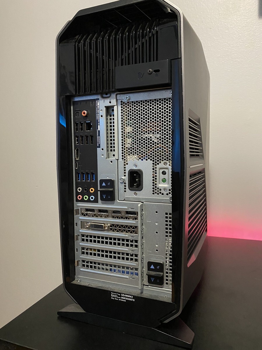 Dell Alienware Aurora R7 | GeForce GTX 1070 | i7-8700K @ 3.2GHz