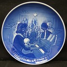 BING & GRONDAHL B&G 1971 Annual Plate 7.25" Christmas At Home — photo 1