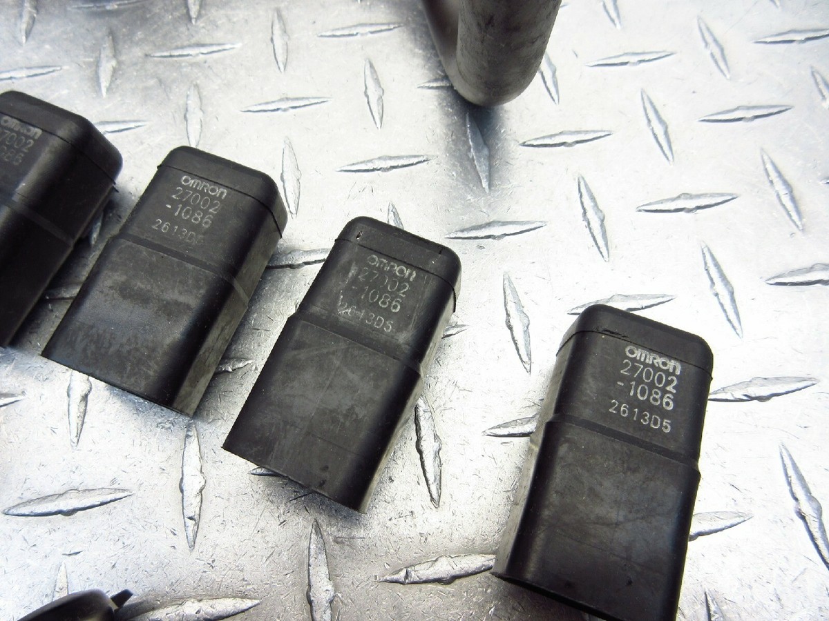 七 2013 10-13 Kawasaki Concours 1400 ZG1400 Electrical Relays Sockets