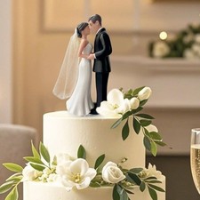 Elegant Bride And Groom Cake Topper With Veil Elegant Bride And Groom Cake Topper With Veil