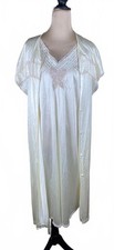 Vintage Vanity Fair Ivory Lace Trim Nightgown and Robe Set 1980s