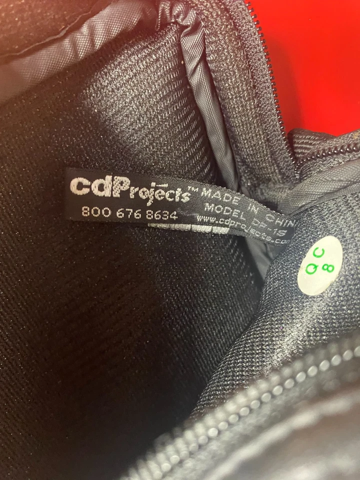 CD Projects x Sony De Colección Años 90 Discman Reproductor de CD Estuche y Billetera de Disco DP-1S ¡BONITO! Foto 4 de 4